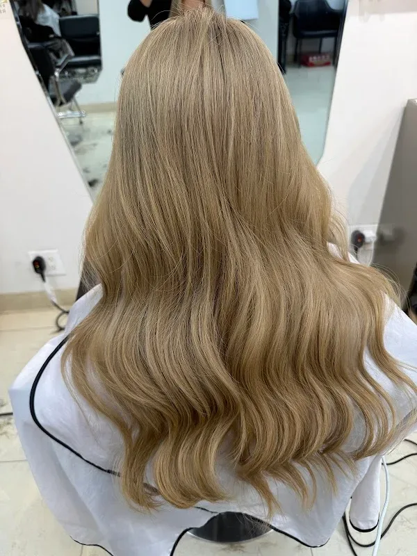 Miss hair studio | 美发 美甲salon| 理发店 — Hair salon in Flushing